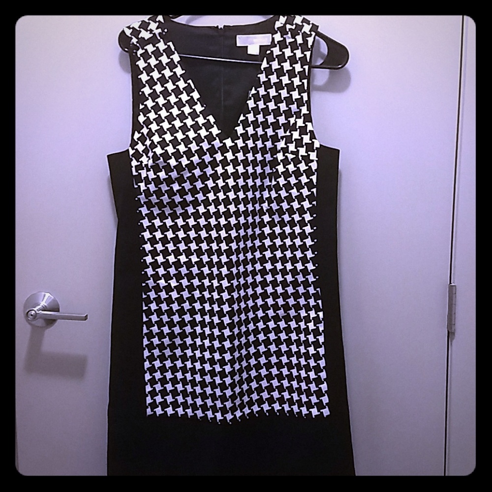 Black and White Geometric Dress